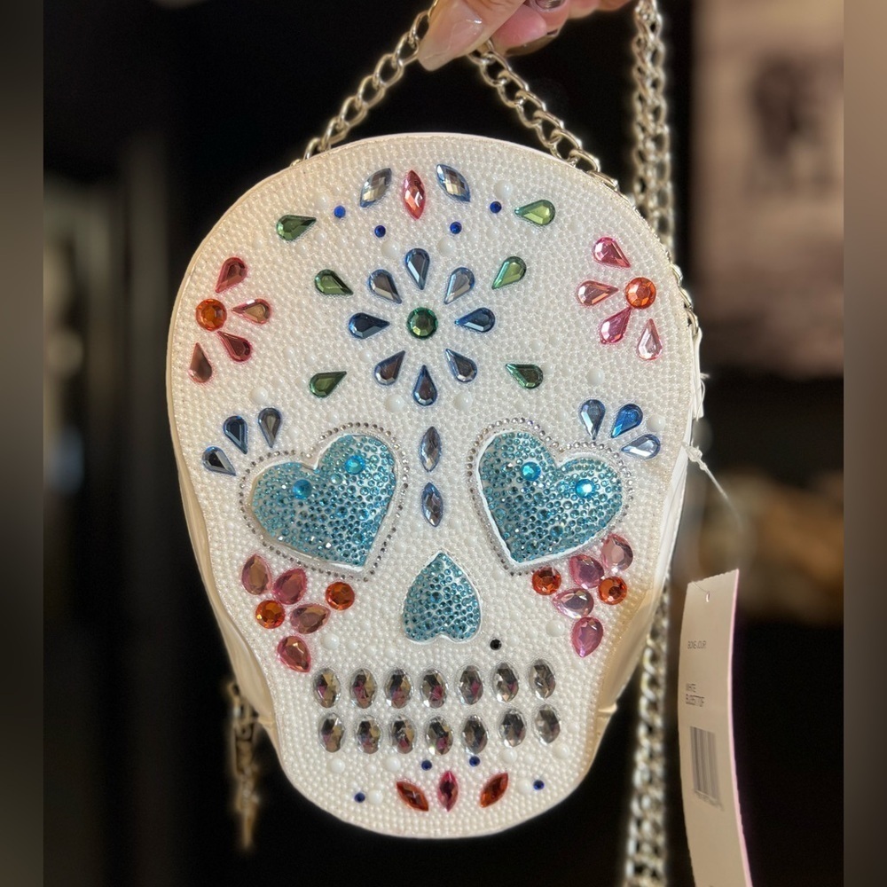 🔥☠️NWT-BETSEY JOHNSON STUNNING BONE-JOUR RHINESTONE CROSSBODY 🔥☠️ - Picture 13 of 15